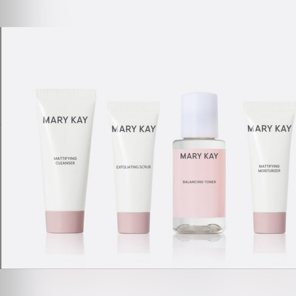 💘NIB Mary Kay Mattifying Go Set💘